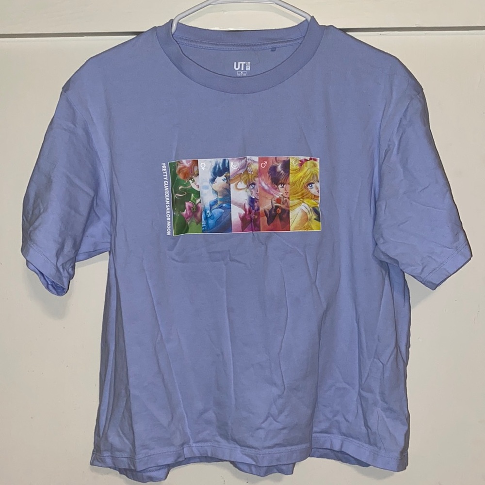 Exclusive uniqlo sailor moon colab tee